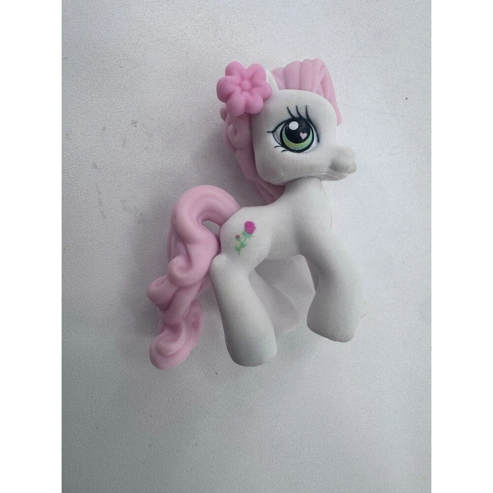 MY LITTLE PONY PONYVILLE Mini Figures G3 Bay Breeze and Blossomfourth 2006